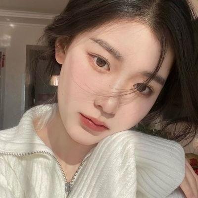 红头发的阿里比 海报